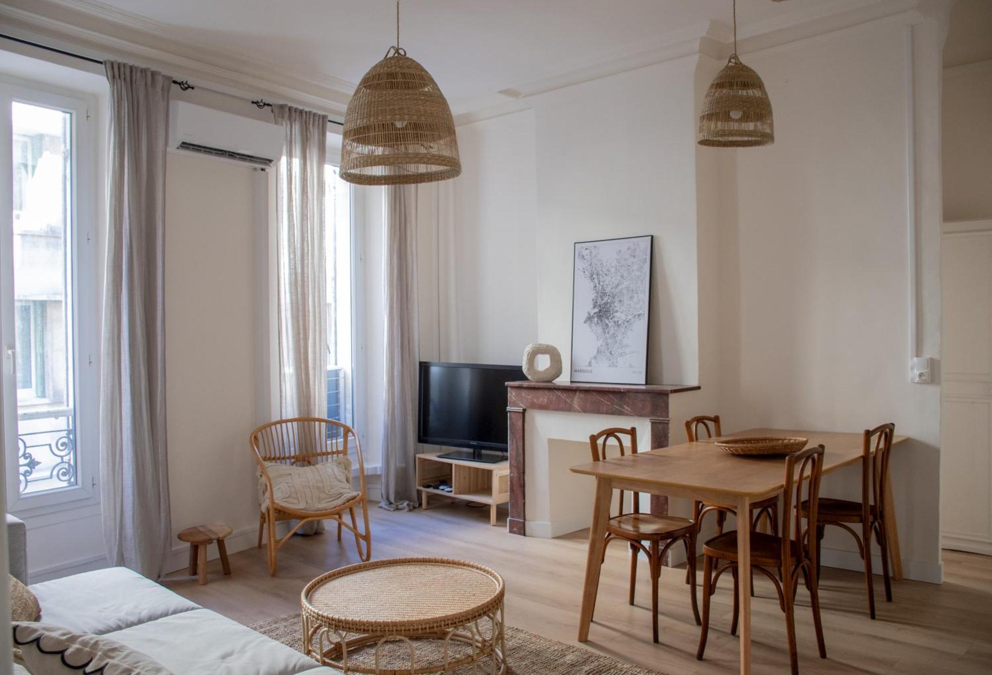 Cozy Flat Fully Renovated By Interior Designer Apartamento Marselha Exterior foto